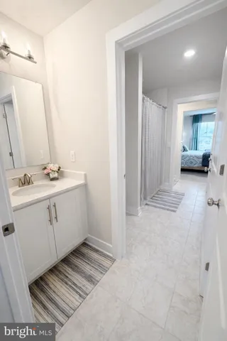 $998,990 | 5030 Thornton Way, Broad Run, VA 20137