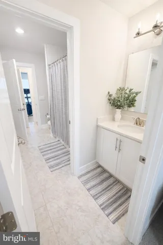 $998,990 | 5030 Thornton Way, Broad Run, VA 20137