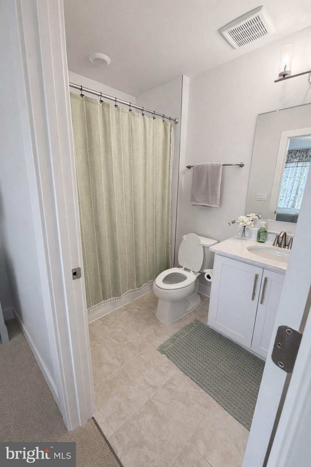 5030 Thornton Way Broad Run, VA 20137 - Photo 27 of 41 a bathroom with a sink toilet and shower