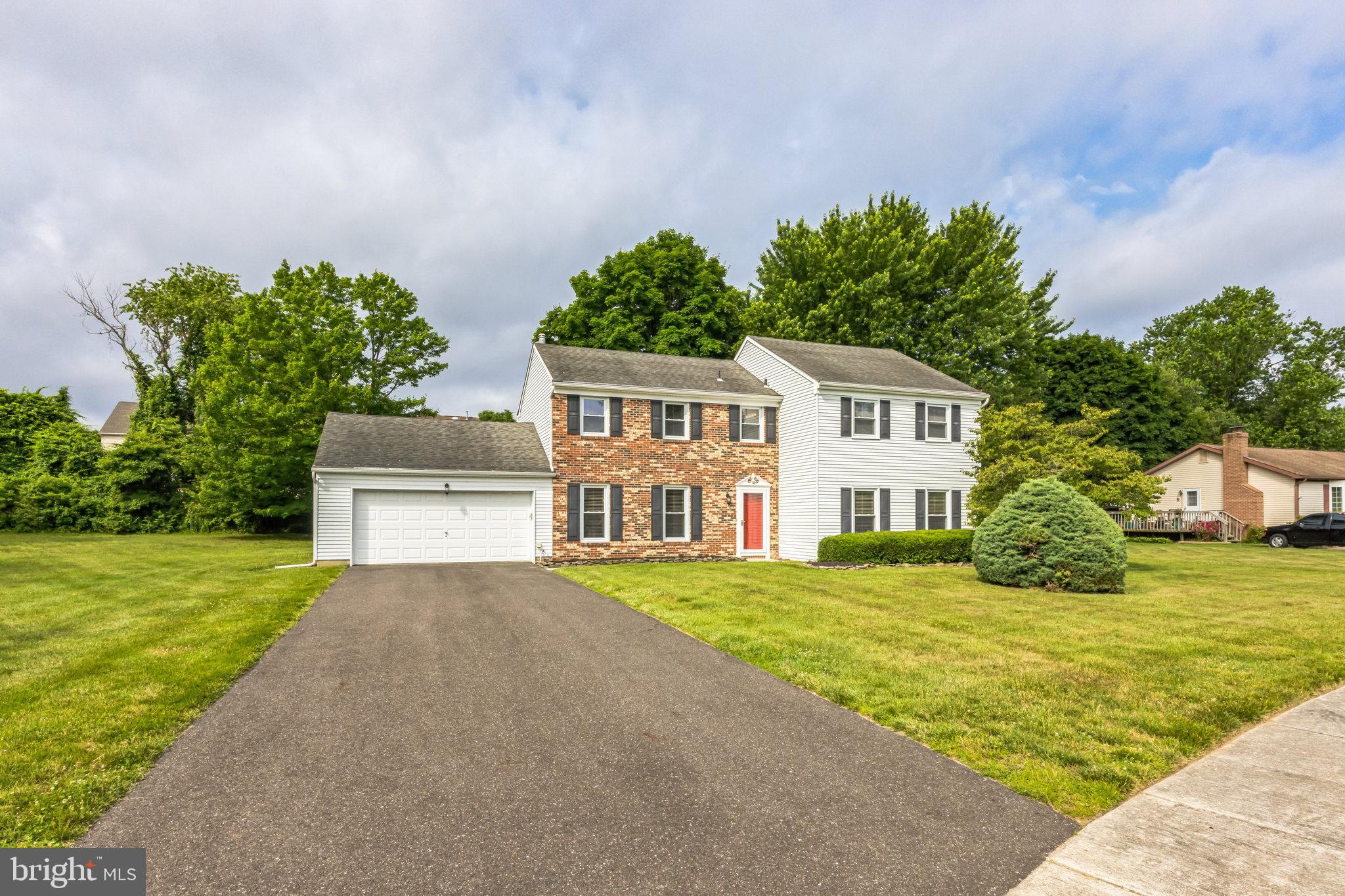 66 Wayside Road Berlin, NJ 08009 - Photo 2 of 24 Gallery Image 2