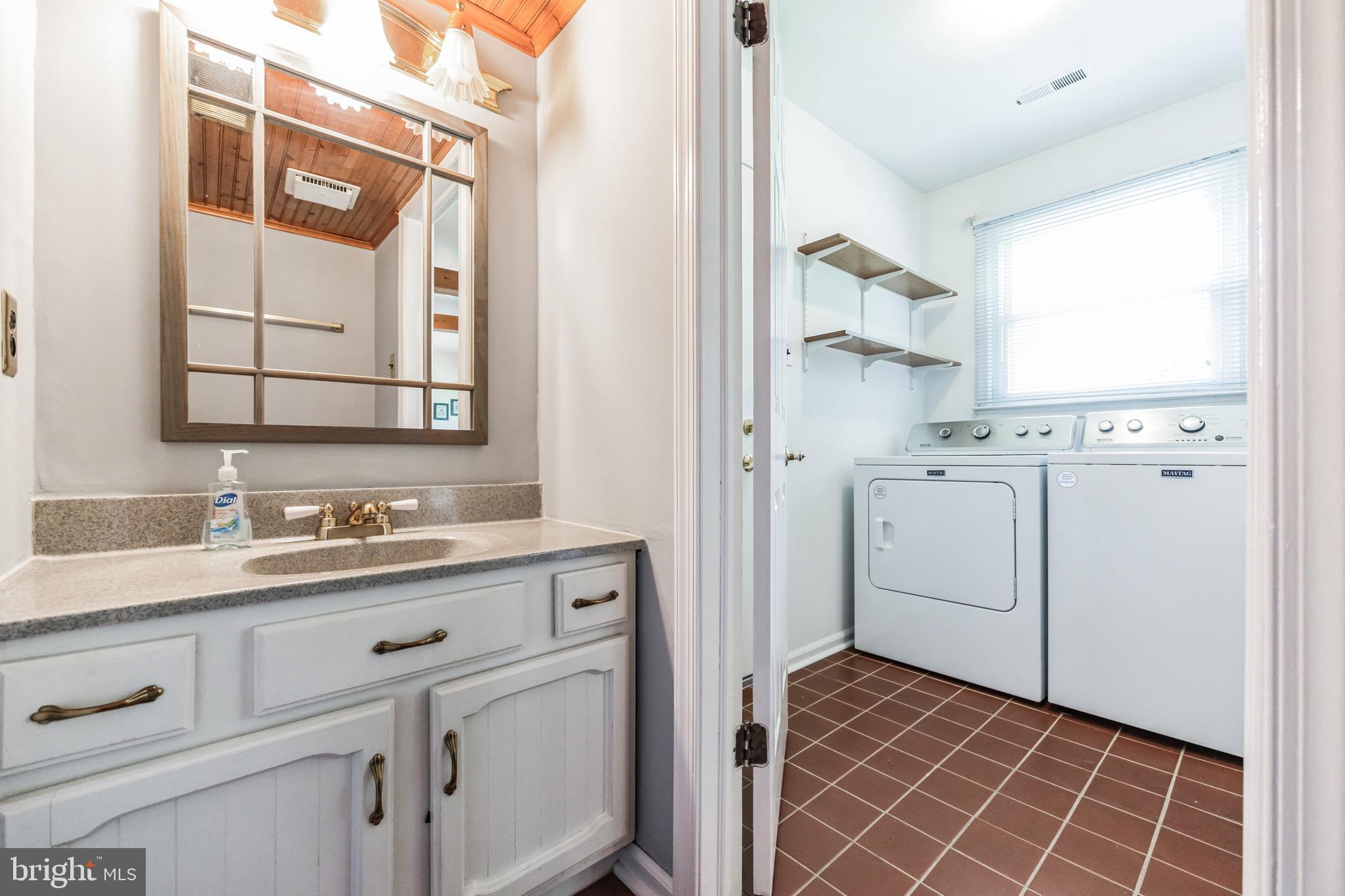 66 Wayside Road Berlin, NJ 08009 - Photo 10 of 24 Gallery Image 10