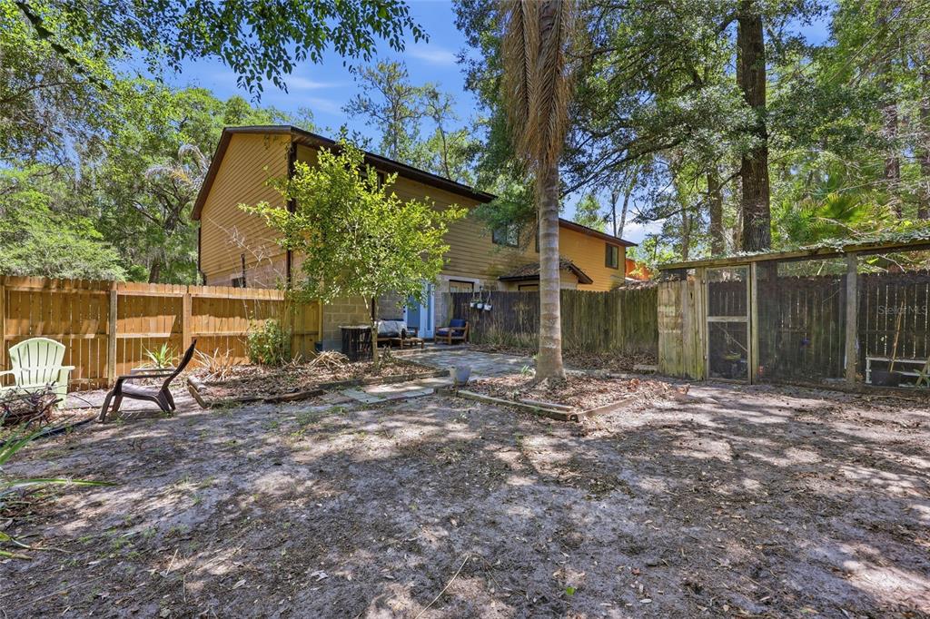 4220 Southwest 67th Terrace Gainesville, FL 32608 - Photo 4 of 29