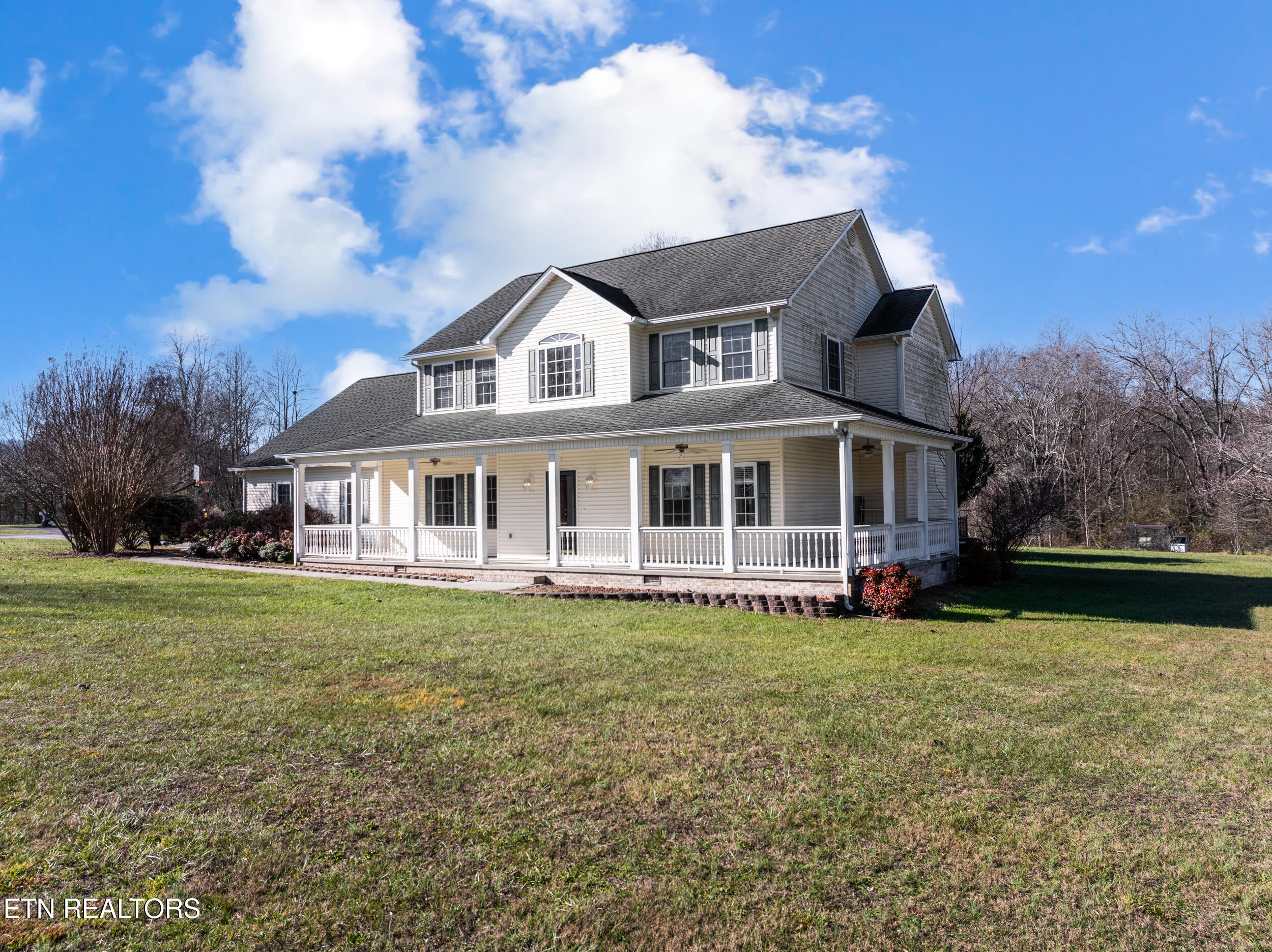 150 Morgan Field Road Wartburg, TN 37887 - Photo 2 of 47 Side view