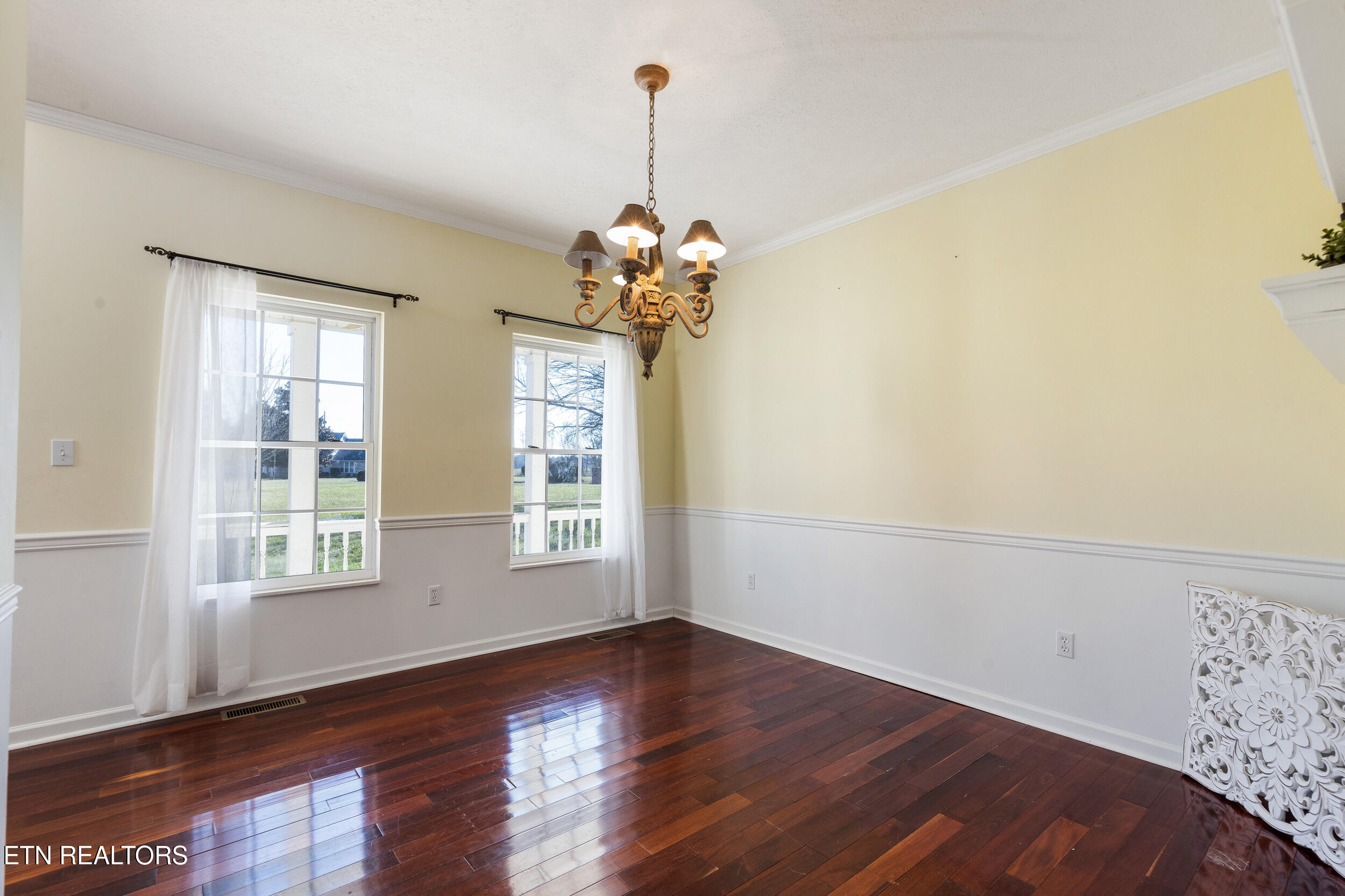 150 Morgan Field Road Wartburg, TN 37887 - Photo 25 of 47 Dining room