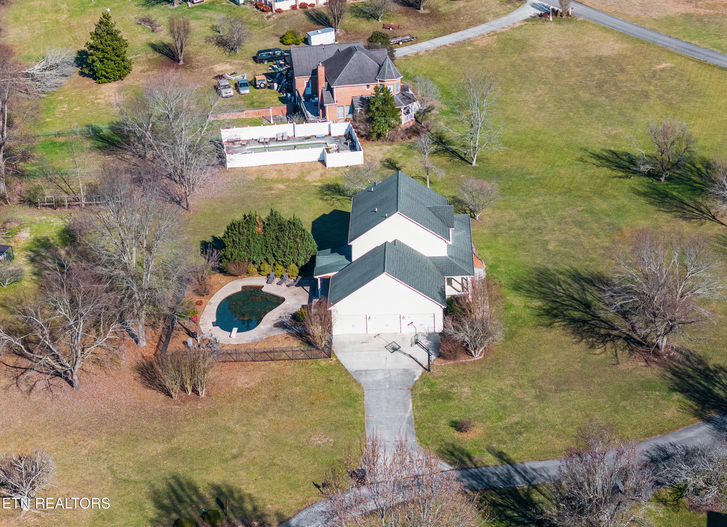 150 Morgan Field Road Wartburg, TN 37887 - Photo 40 of 47 Aerial view