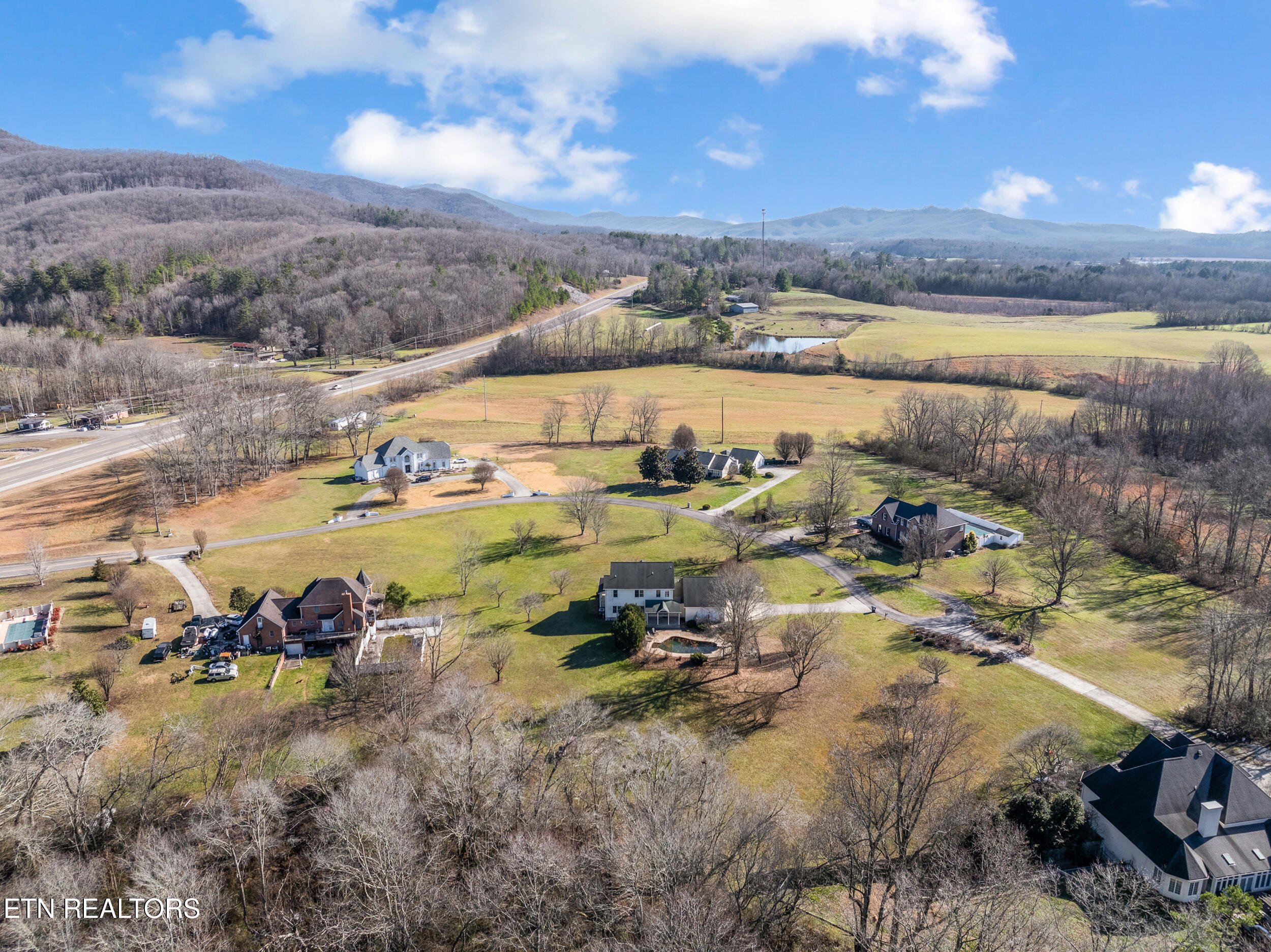 150 Morgan Field Road Wartburg, TN 37887 - Photo 44 of 47 Views for days