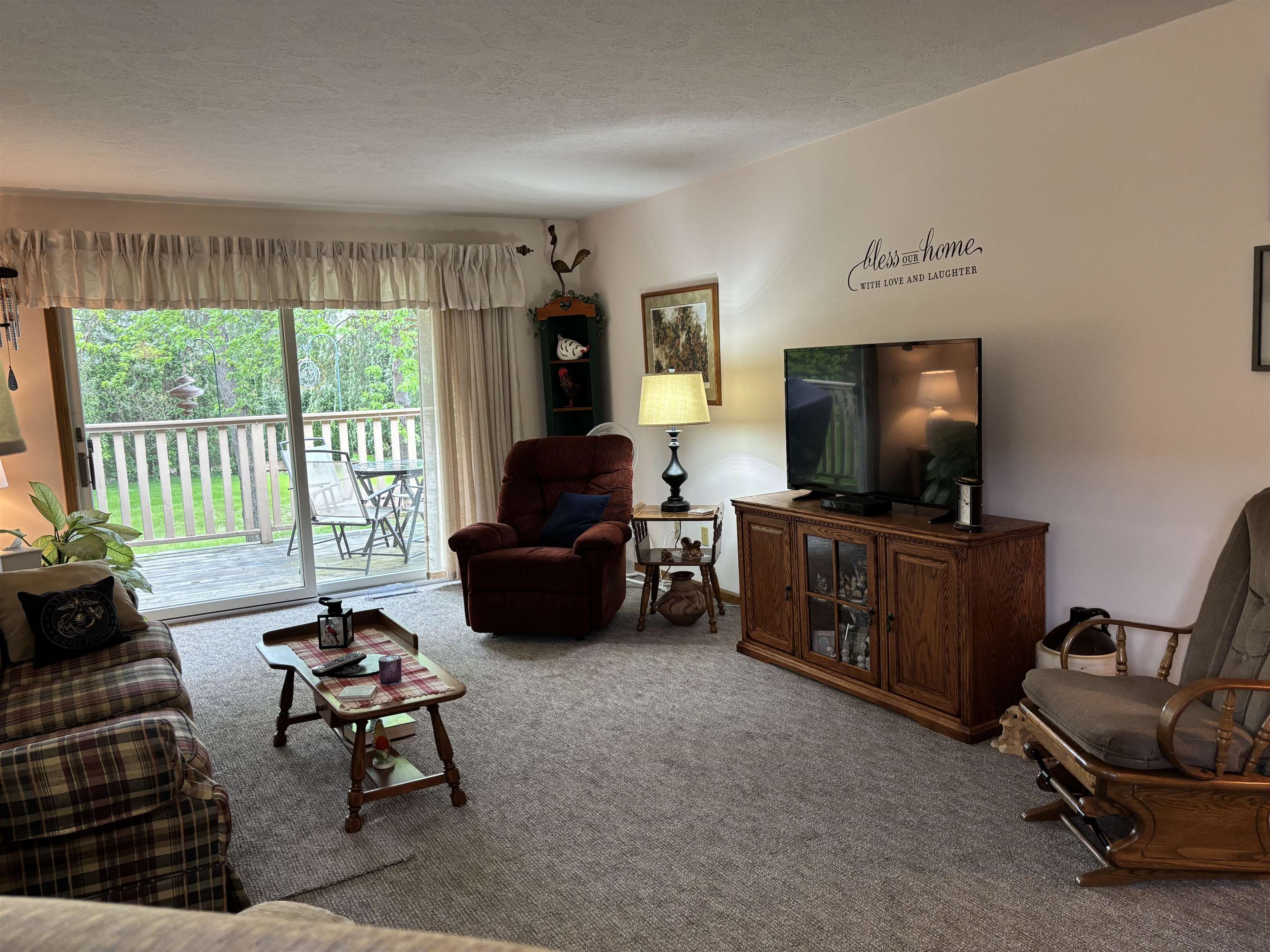 589 Churchgrove Road Frankenmuth, MI 48734 - Photo 14 of 39