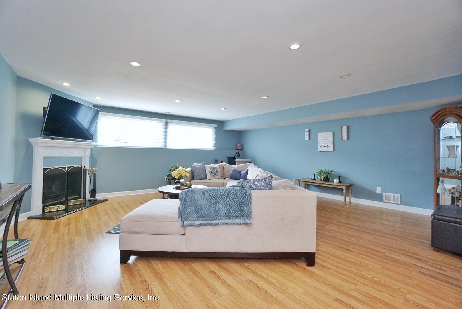 283 Green Valley Road Staten Island, NY 10312 - Photo 20 of 50 Photo May 29, 6 43 45 PM