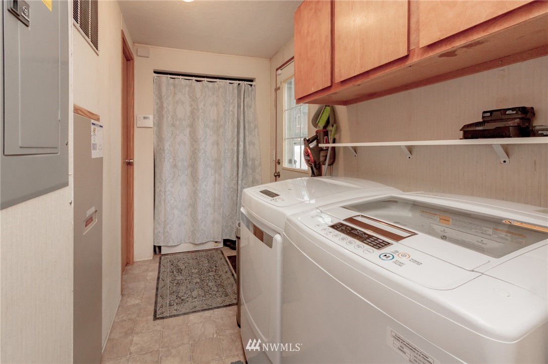 26305 Johns Road East Buckley, WA 98321 - Photo 11 of 24 Gallery Image 11