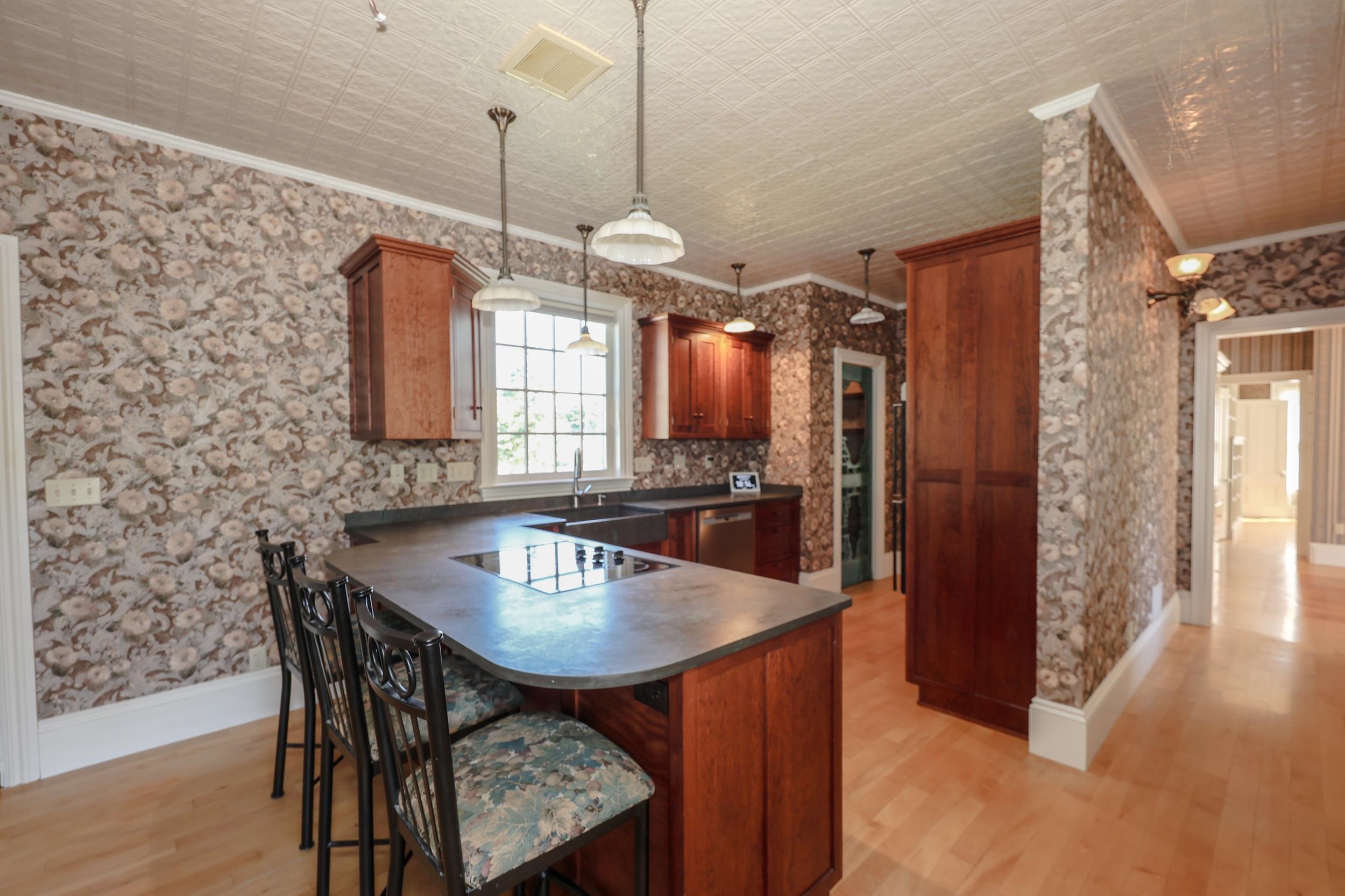 34 Post Road, Unit 3 North Hampton, NH 03862 - Photo 17 of 47