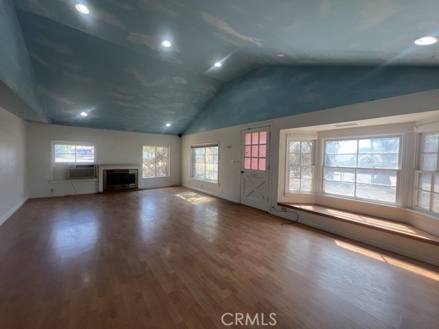3575 Campbell Street, Unit A Riverside, CA 92509 - Photo 5 of 19 Gallery Image 5