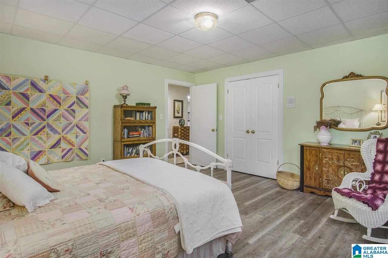 5130 South Shades Crest Road Bessemer, AL 35022 - Photo 31 of 48
