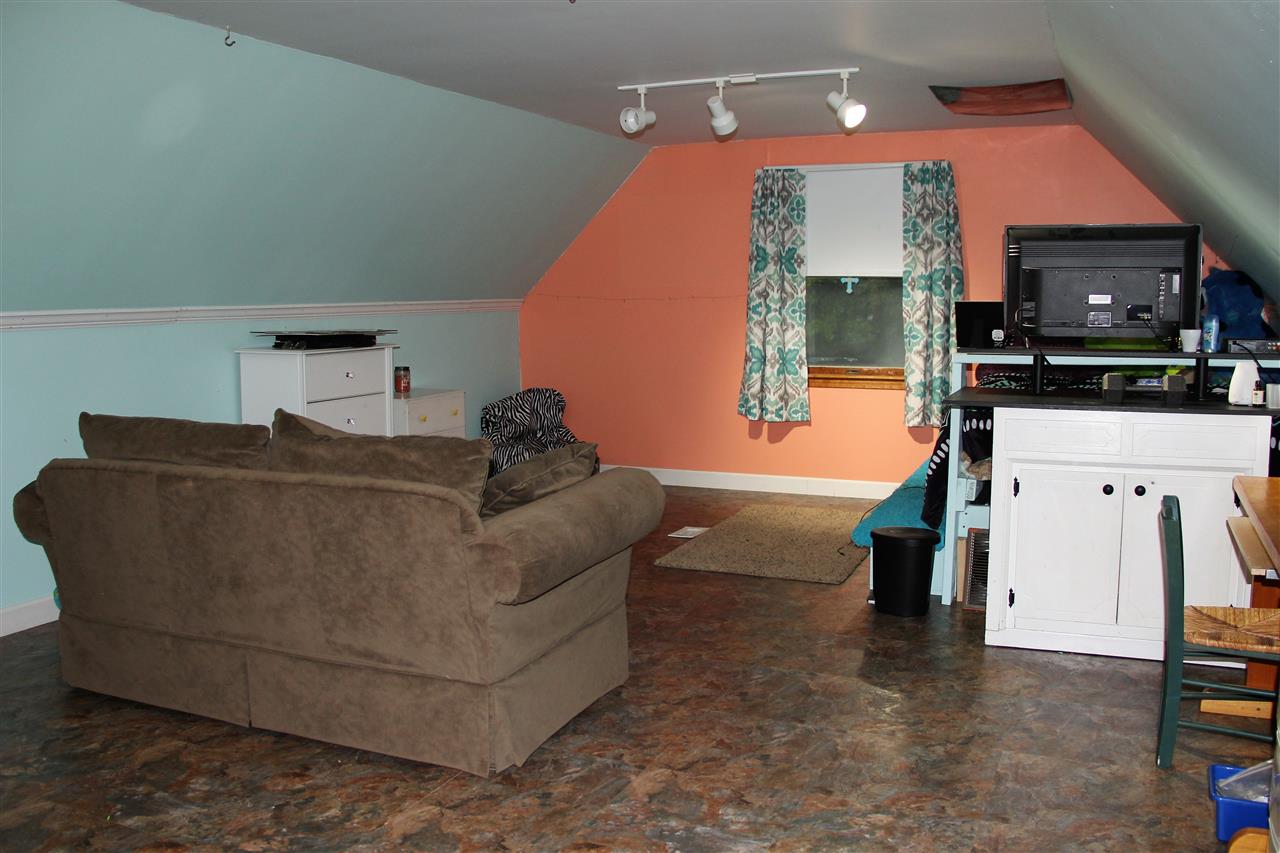 62 Stockbridge Corner Road Alton, NH 03809 - Photo 17 of 28