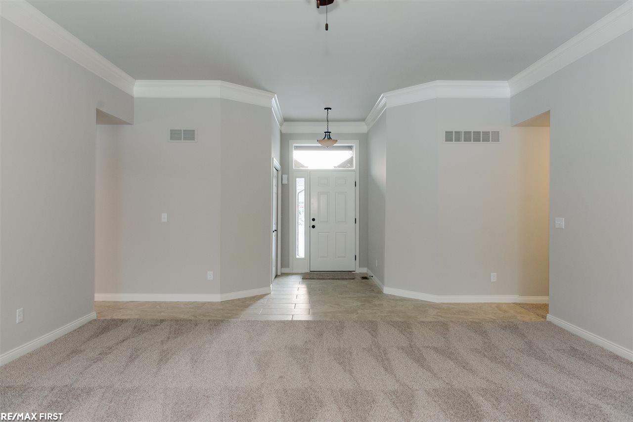 48617 Sugarbush Road Chesterfield, MI 48047 - Photo 7 of 17