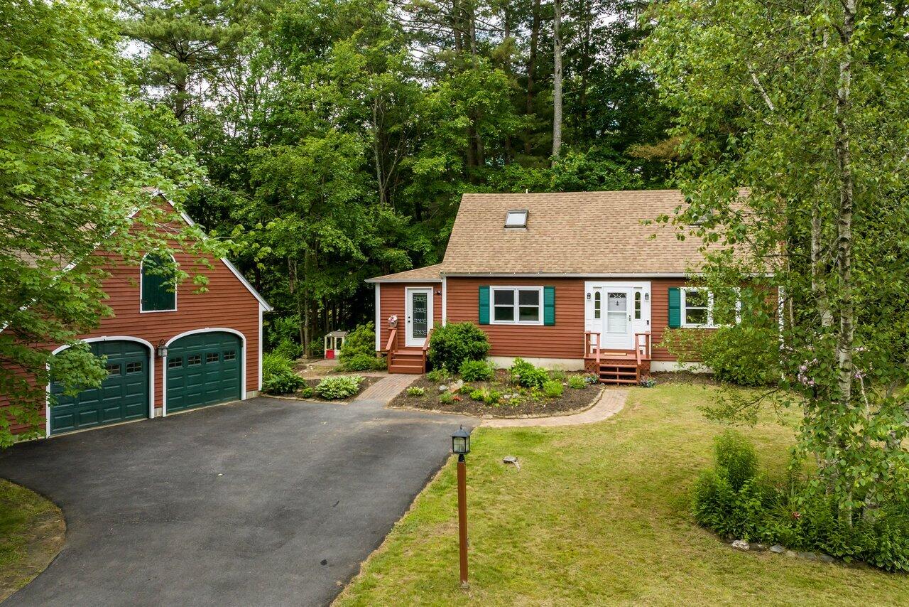 17 Beaver Dam Road South Berwick, ME 03908 - Photo 1 of 43 001-17BeaverDamRoad-SouthBerwick-ME-0390