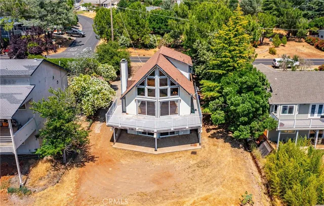 a view of a room with an entryway