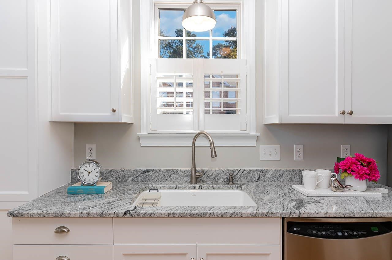 612 Highpark Lane Raleigh, NC 27608 - Photo 7 of 10 Photo 7