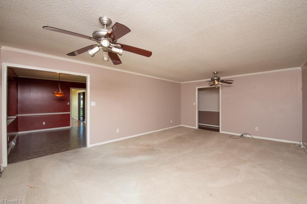 136 Old Mill Road, Unit D High Point, NC 27265 - Photo 13 of 49 Living Room