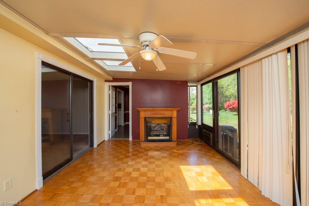 136 Old Mill Road, Unit D High Point, NC 27265 - Photo 21 of 49 Sun Room