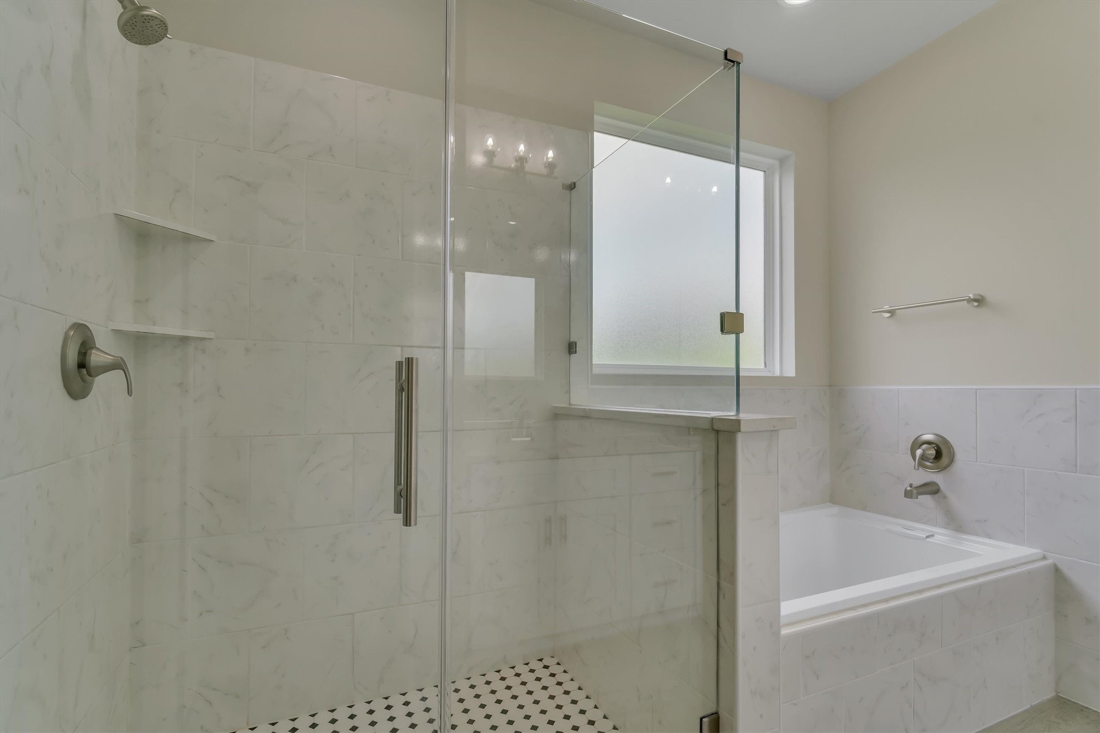 8318 Sunnyhill Street Houston, TX 77088 - Photo 30 of 33