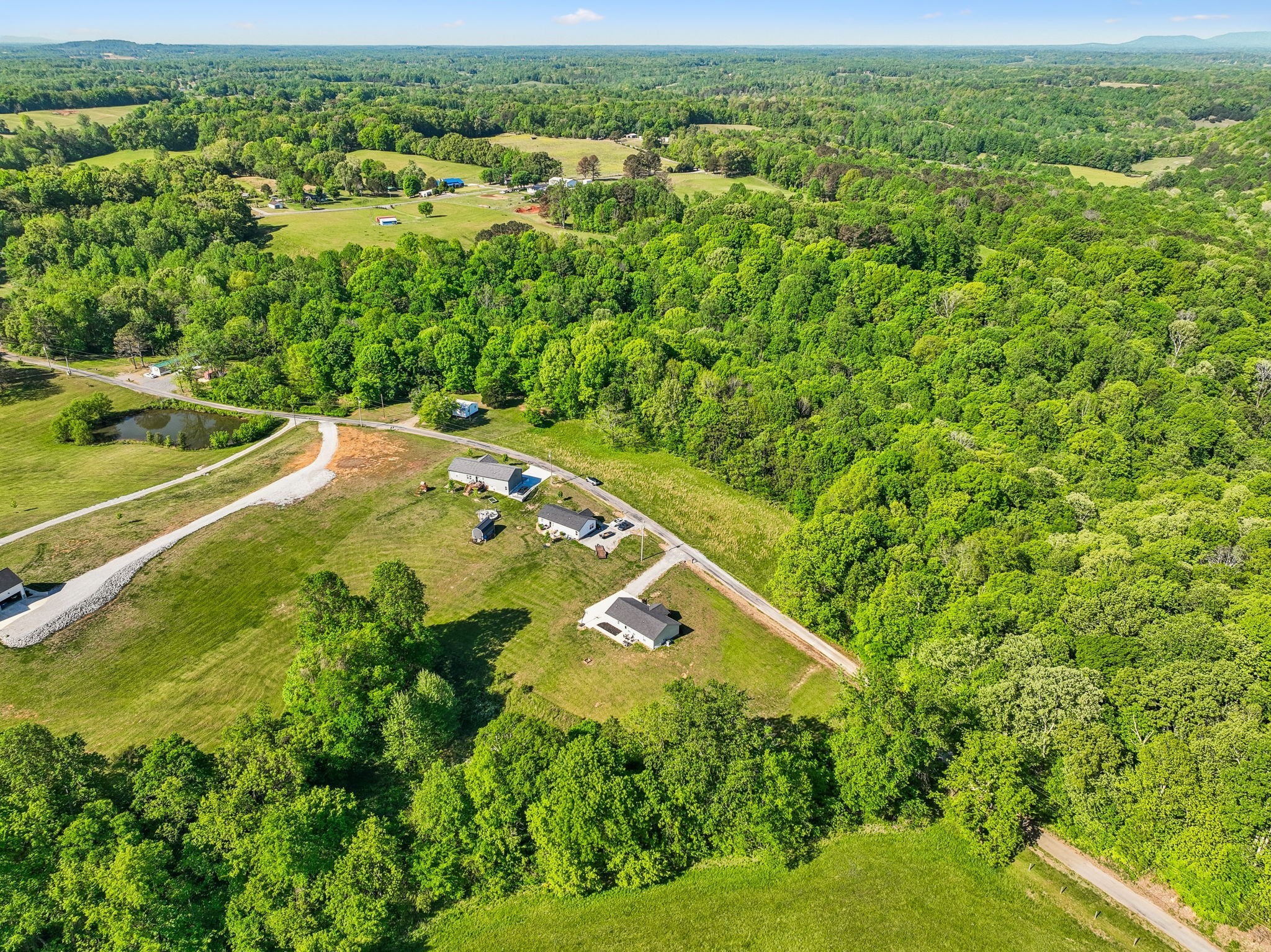 300 Still Point Road Smithville, TN 37166 - Photo 37 of 40 Gallery Image 37