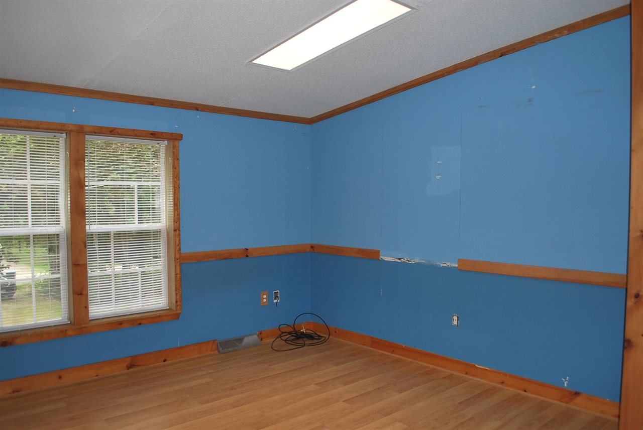 98 Betts Road Rochester, NH 03868 - Photo 9 of 25