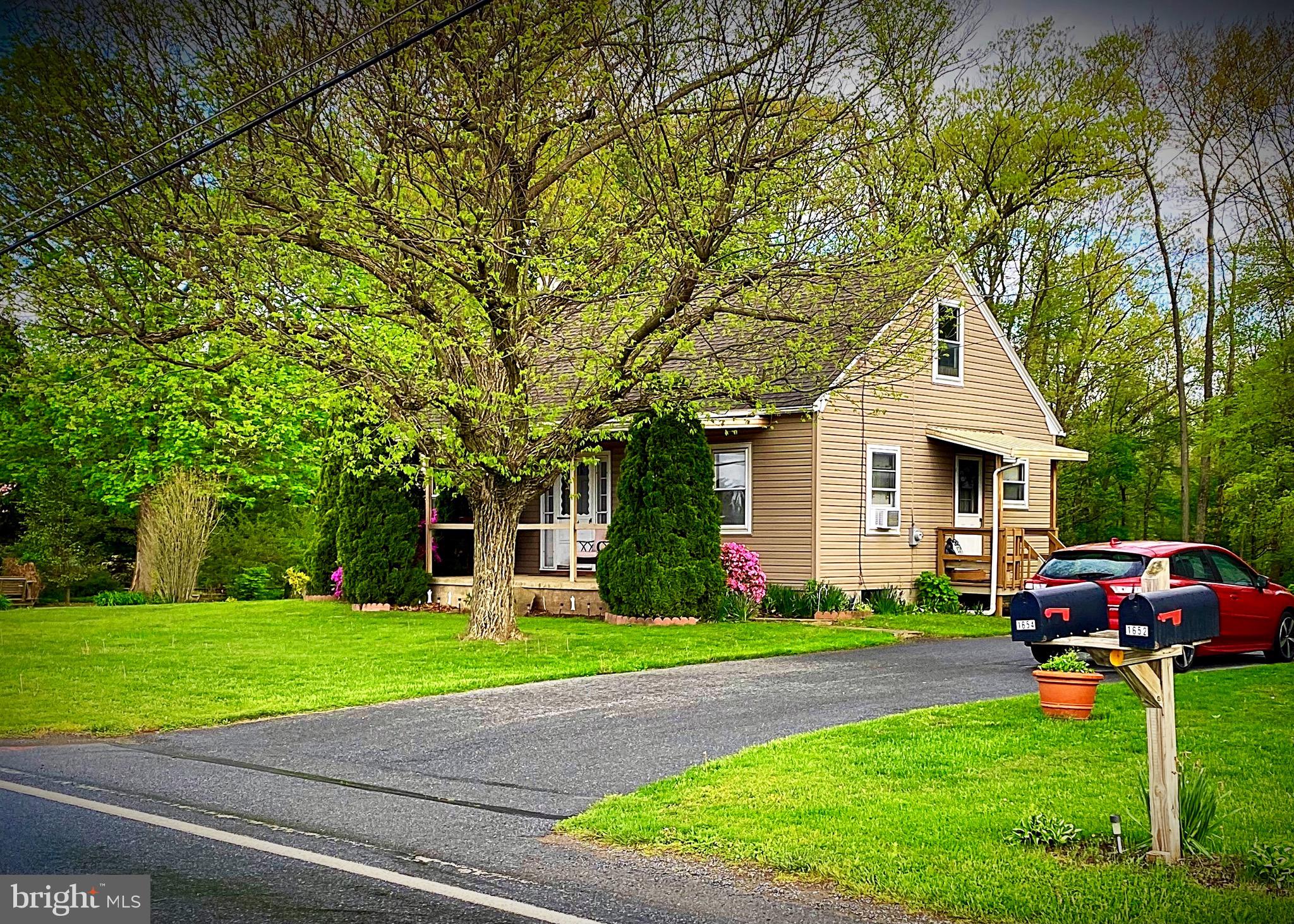 1654 Heilmandale Road Lebanon, PA 17046 - Photo 2 of 3 Gallery Image 2