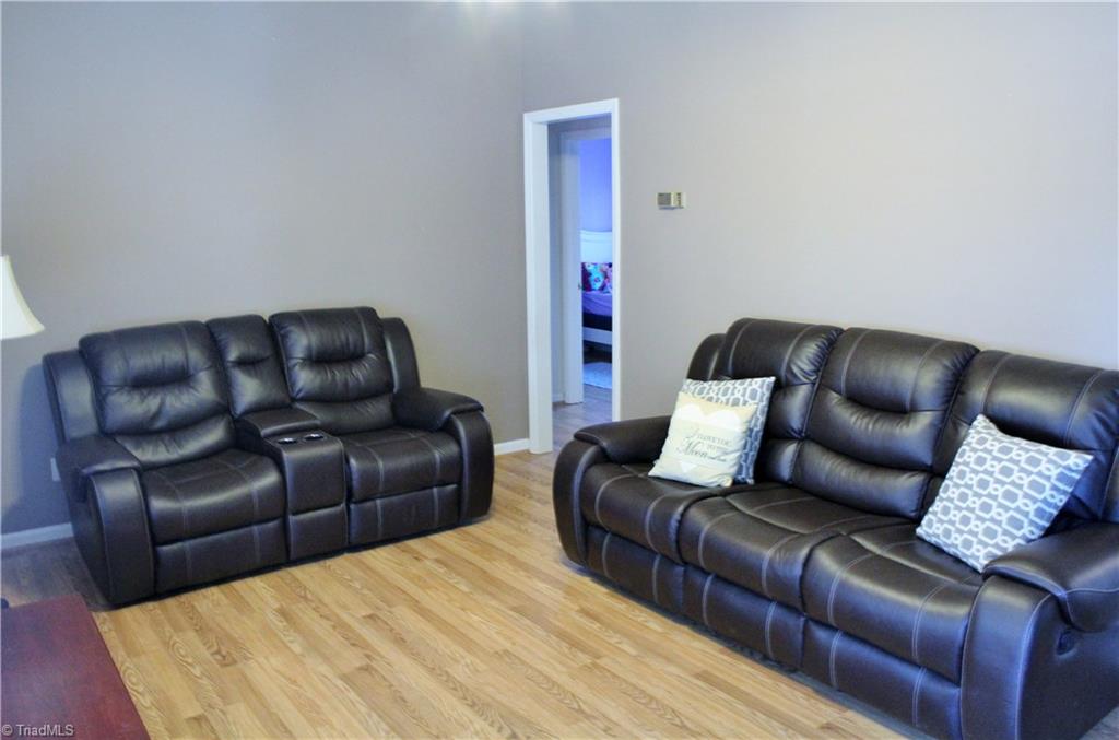 1675 Pleasant Ridge Road Greensboro, NC 27409 - Photo 4 of 16 Gallery Image 4