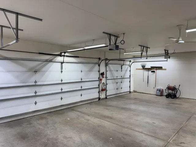 $250,000 | 305 West Pershing Street, Stillman Valley, IL 61084