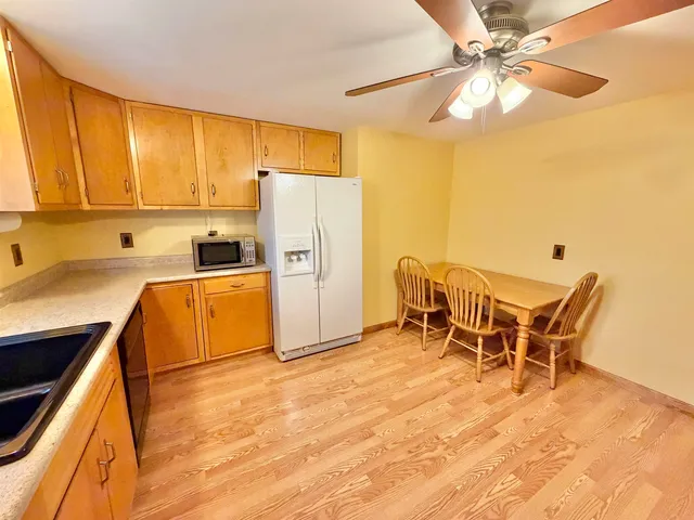 $250,000 | 305 West Pershing Street, Stillman Valley, IL 61084