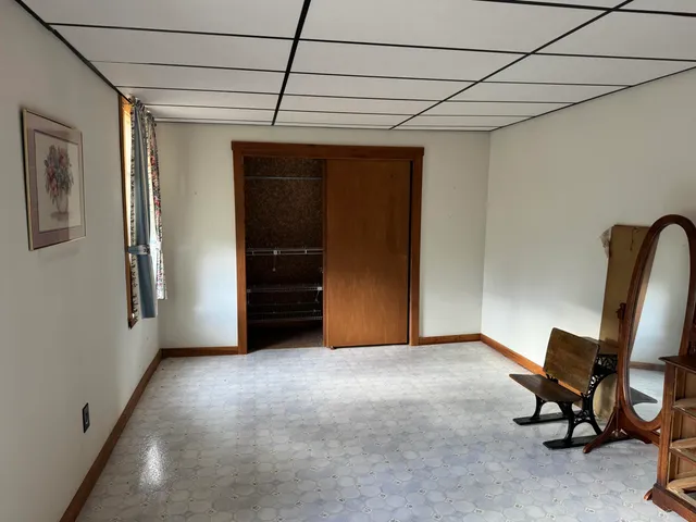 $250,000 | 138 Spring Road, Augusta, ME 04330