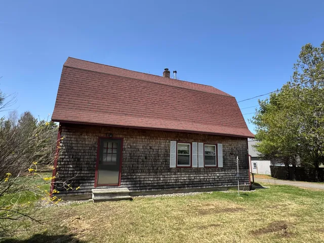 $250,000 | 138 Spring Road, Augusta, ME 04330