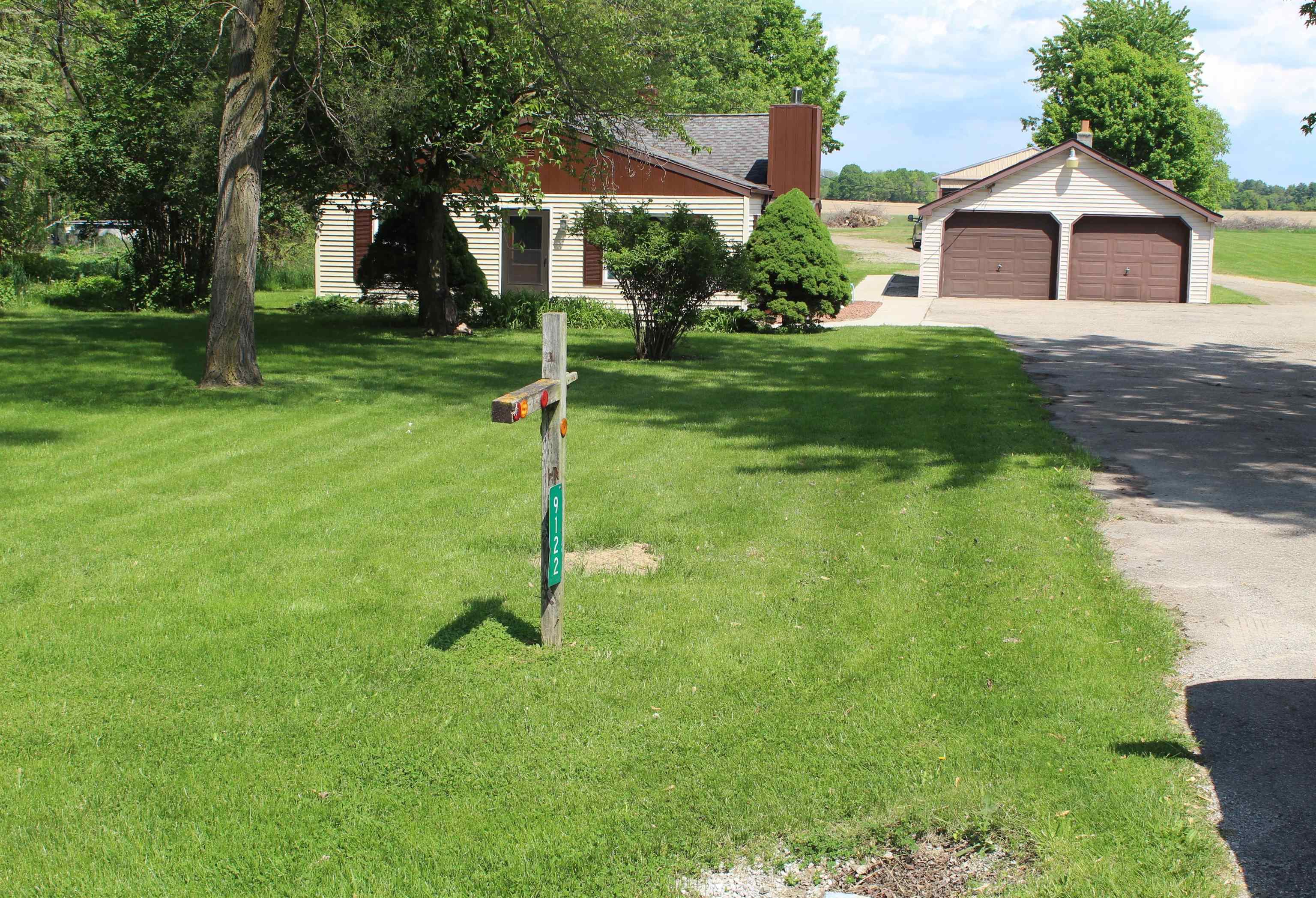 9122 North Genesee Road Mount Morris, MI 48458 - Photo 1 of 20 50142428-99965363-bdbf-4897-9be1-48f5cc48b38e.JPG
