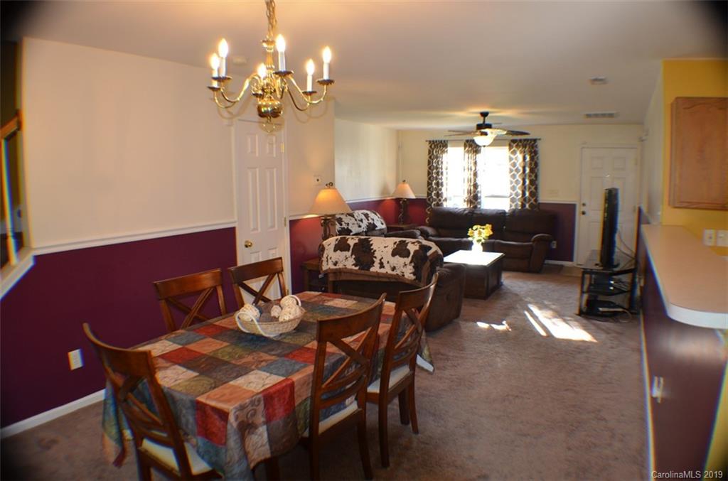 5102 Elizabeth Road Charlotte, NC 28269 - Photo 6 of 22 Gallery Image 6