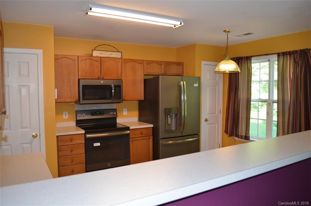 5102 Elizabeth Road Charlotte, NC 28269 - Photo 8 of 22 Gallery Image 8