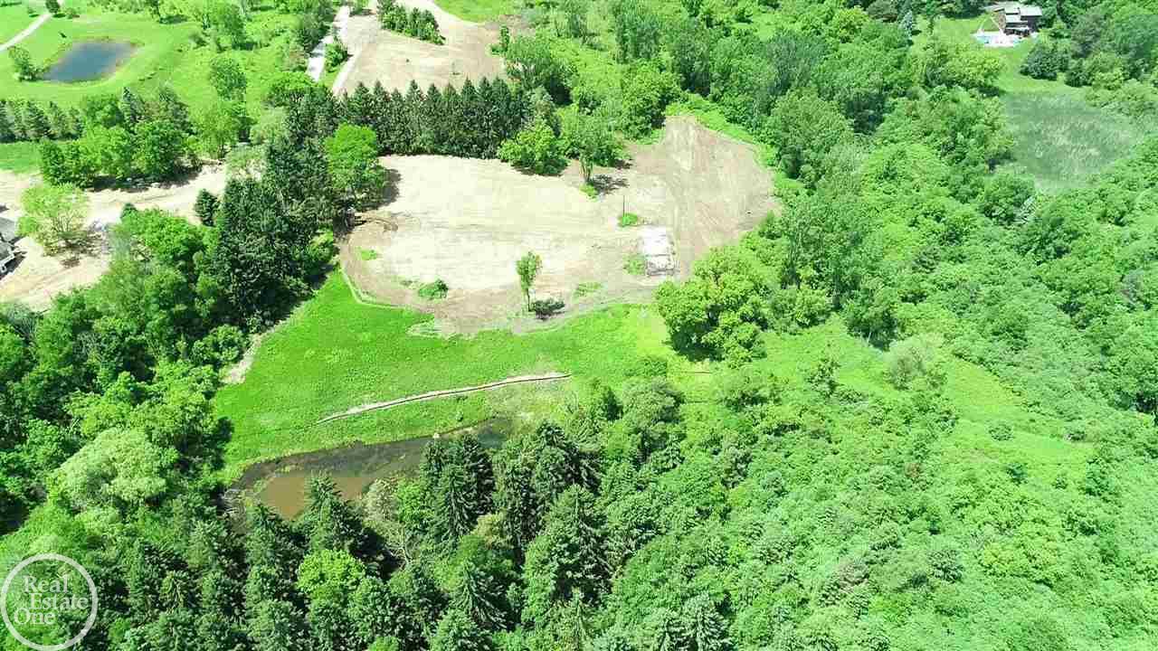 2425 Adams Road Oakland, MI 48363 - Photo 7 of 21