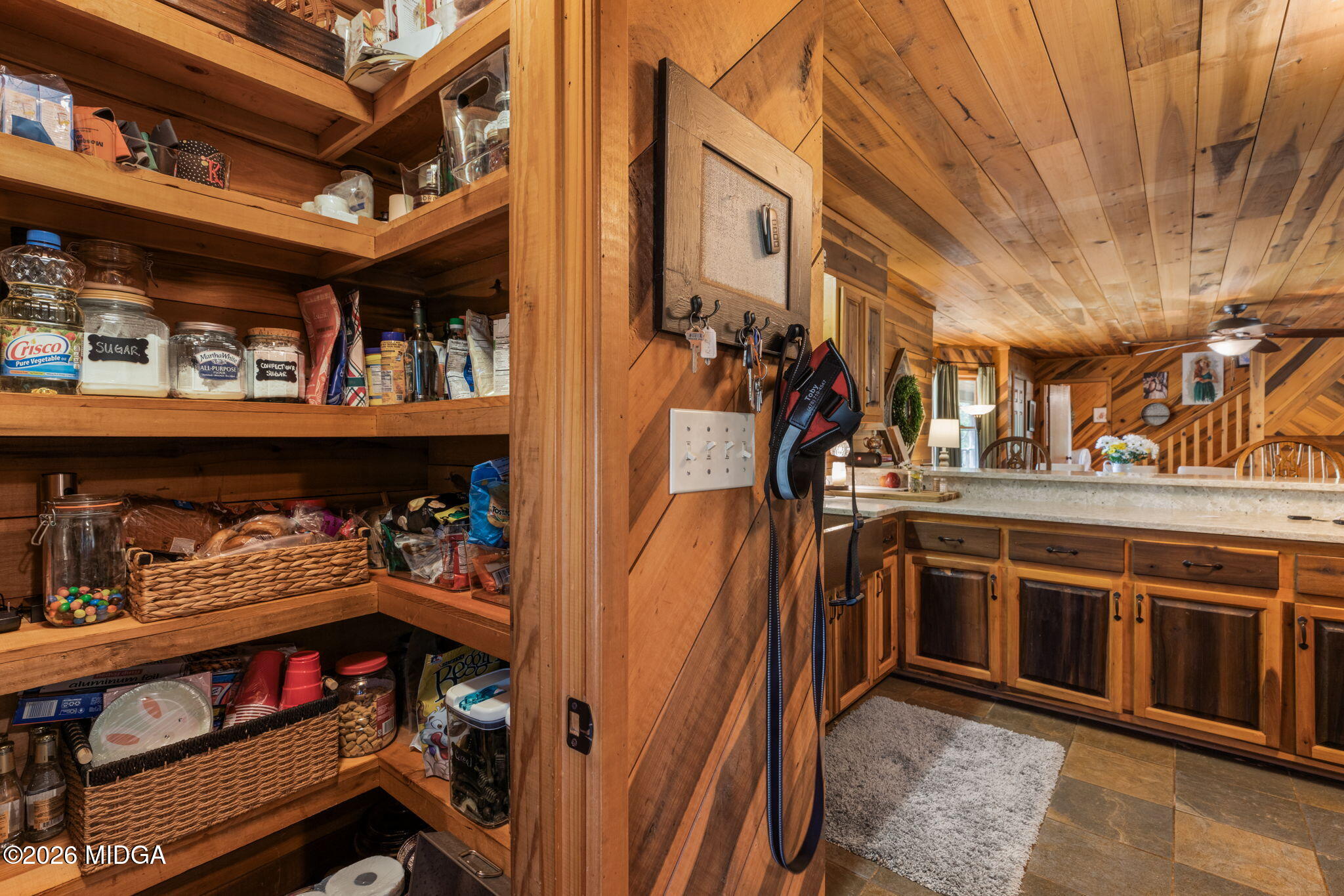 963 Jarrell Plantation Road Juliette, GA 31046 - Photo 14 of 43 Walk In Pantry