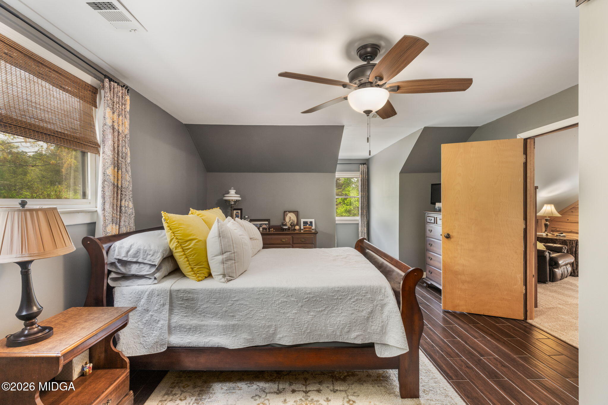 963 Jarrell Plantation Road Juliette, GA 31046 - Photo 29 of 43 Upstairs Bedroom