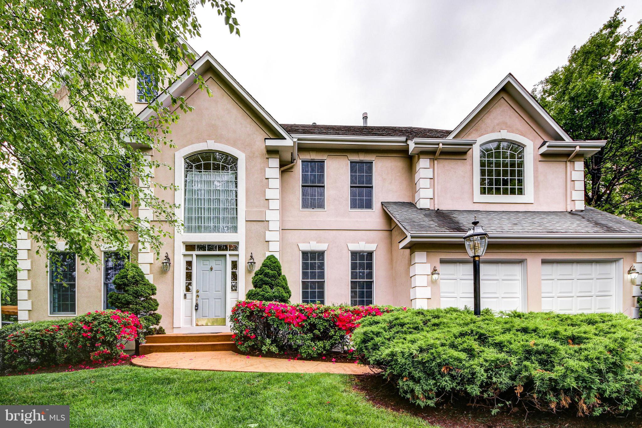315 Moorefield Road Southwest Vienna, VA 22180 - Photo 1 of 30 Exterior (Front)