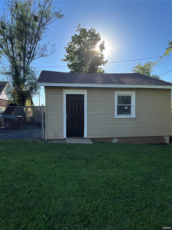 3401 North Hanley Road St. Louis, MO 63121 - Photo 14 of 16 Gallery Image 14