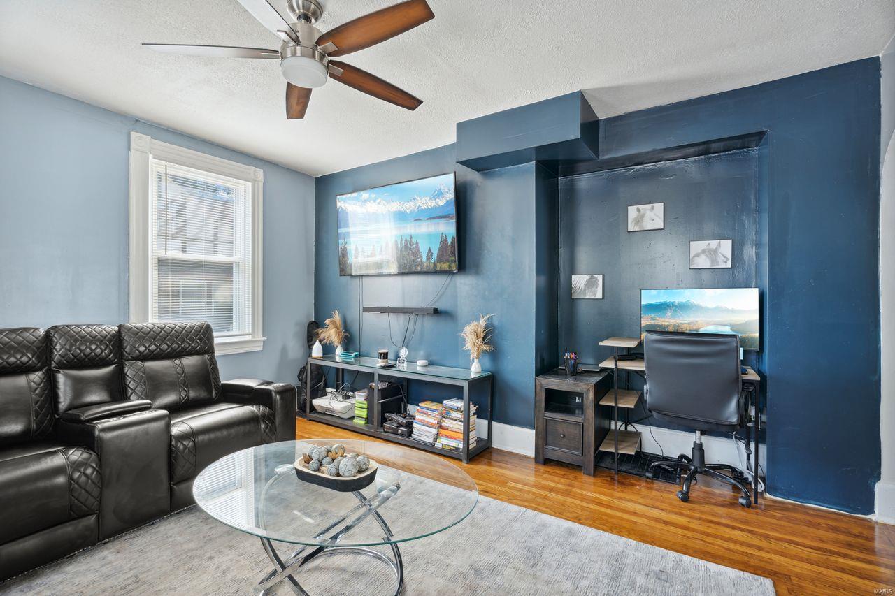 3401 North Hanley Road St. Louis, MO 63121 - Photo 4 of 16 Gallery Image 4