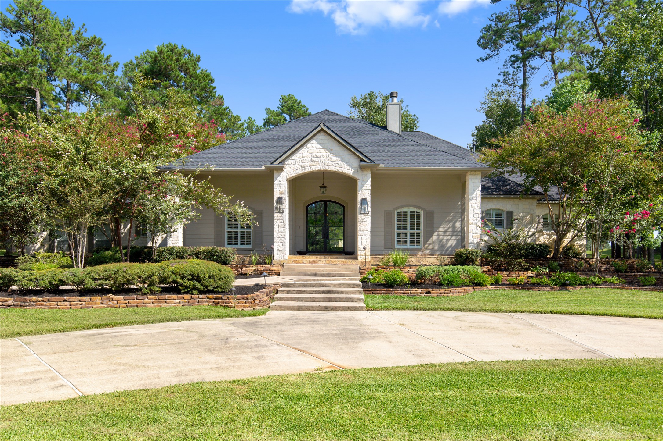 37363 Masters Circle Magnolia, TX 77355 - Photo 4 of 41