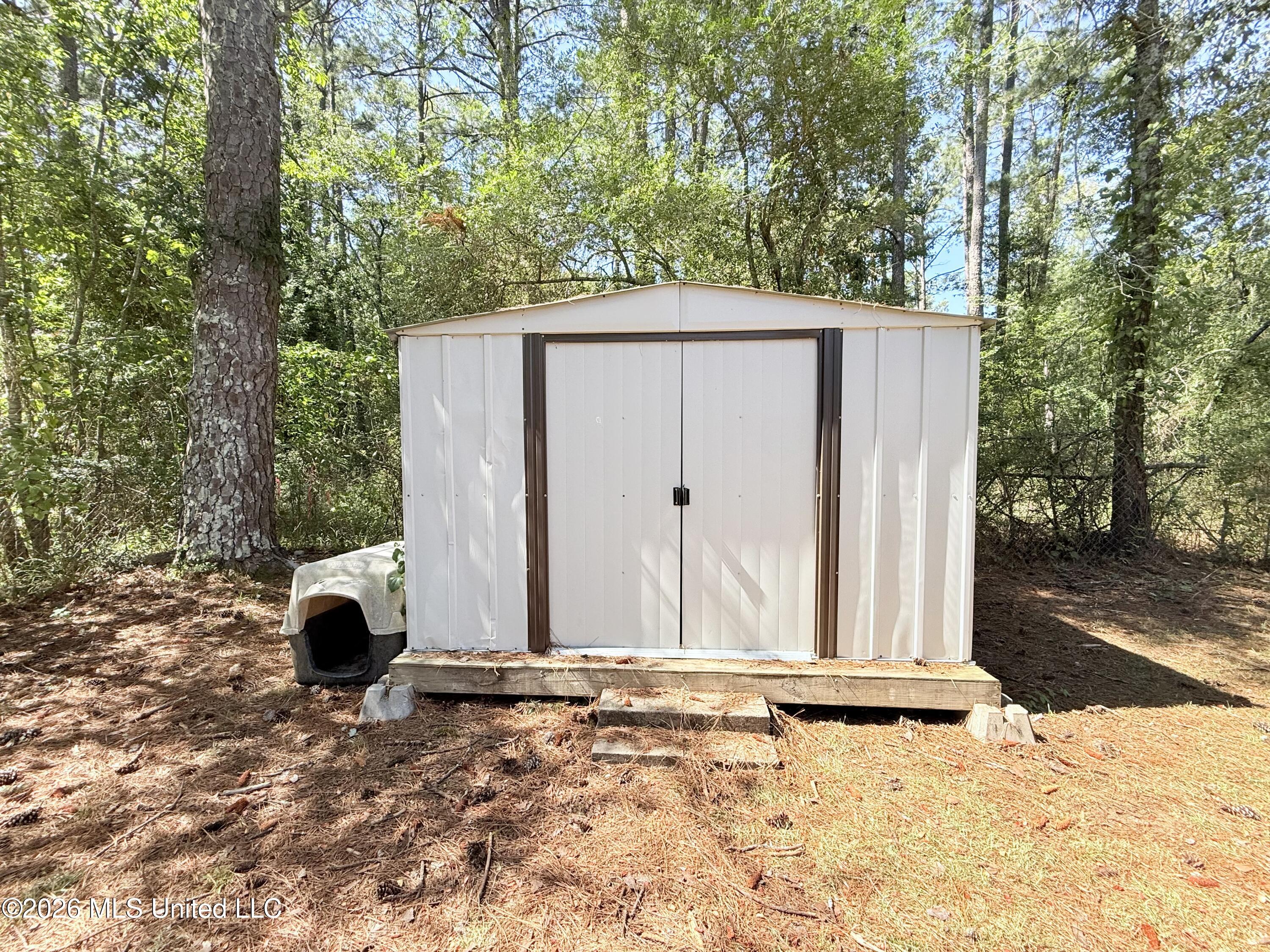 645 Zetus Road Northeast Brookhaven, MS 39601 - Photo 25 of 36 IMG_8759