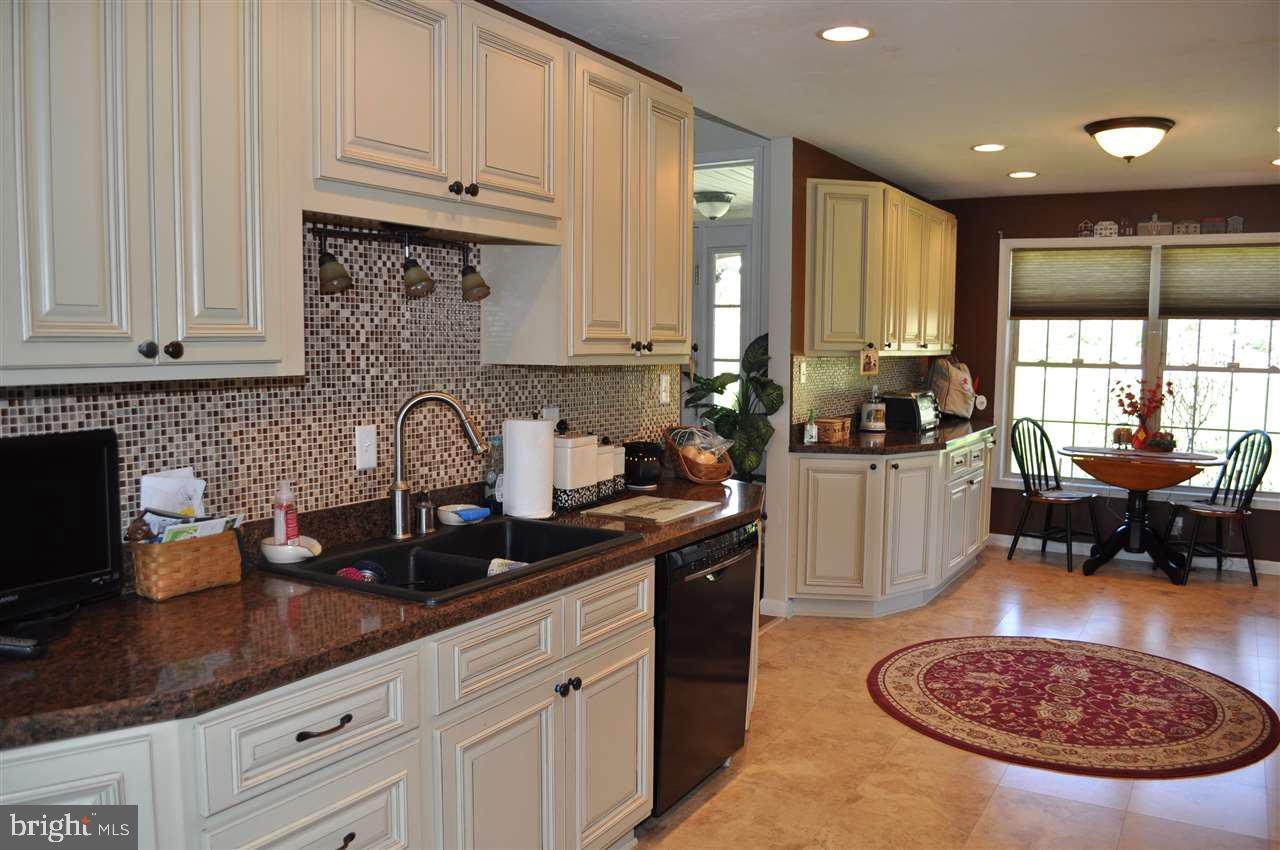 733 Rockville Road Spring Grove, PA 17362 - Photo 15 of 36