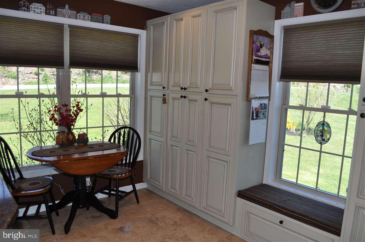 733 Rockville Road Spring Grove, PA 17362 - Photo 16 of 36
