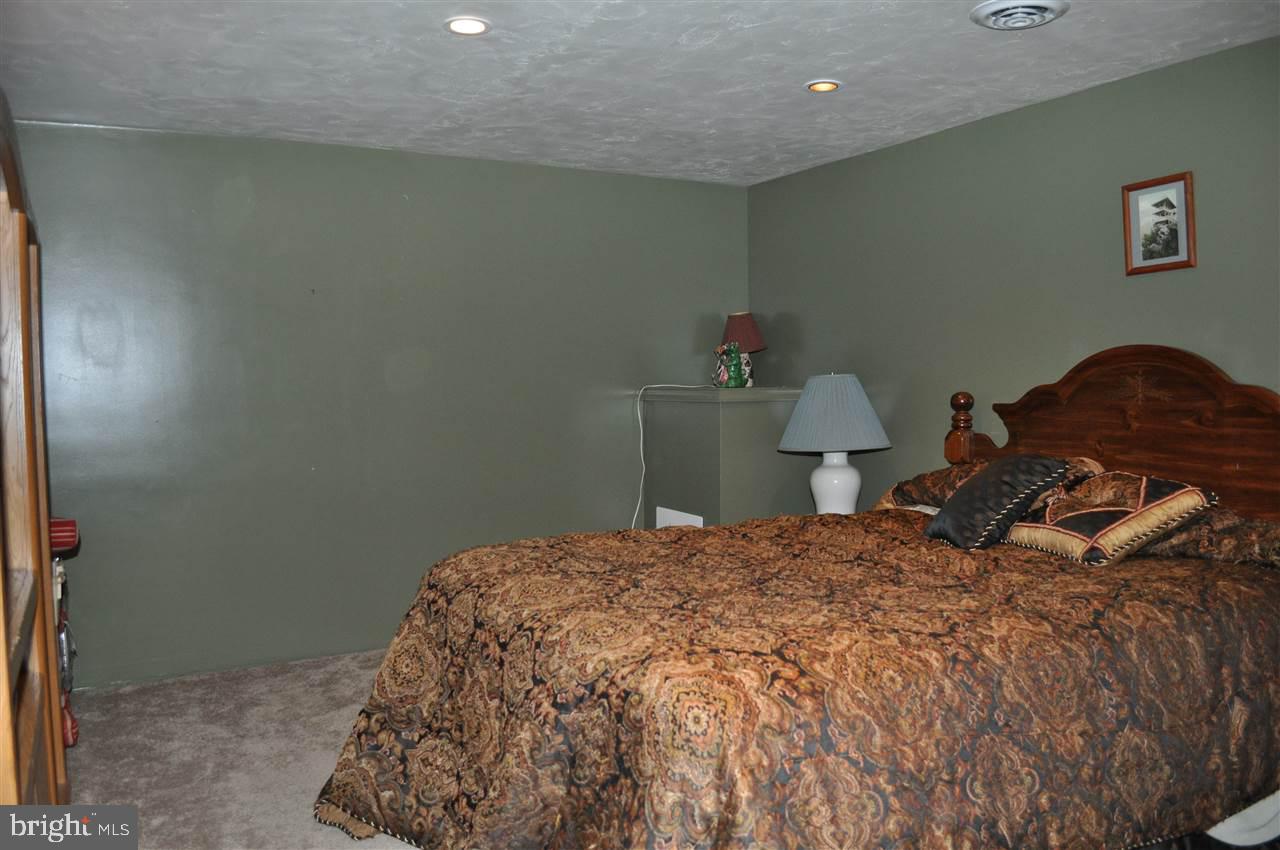 733 Rockville Road Spring Grove, PA 17362 - Photo 33 of 36