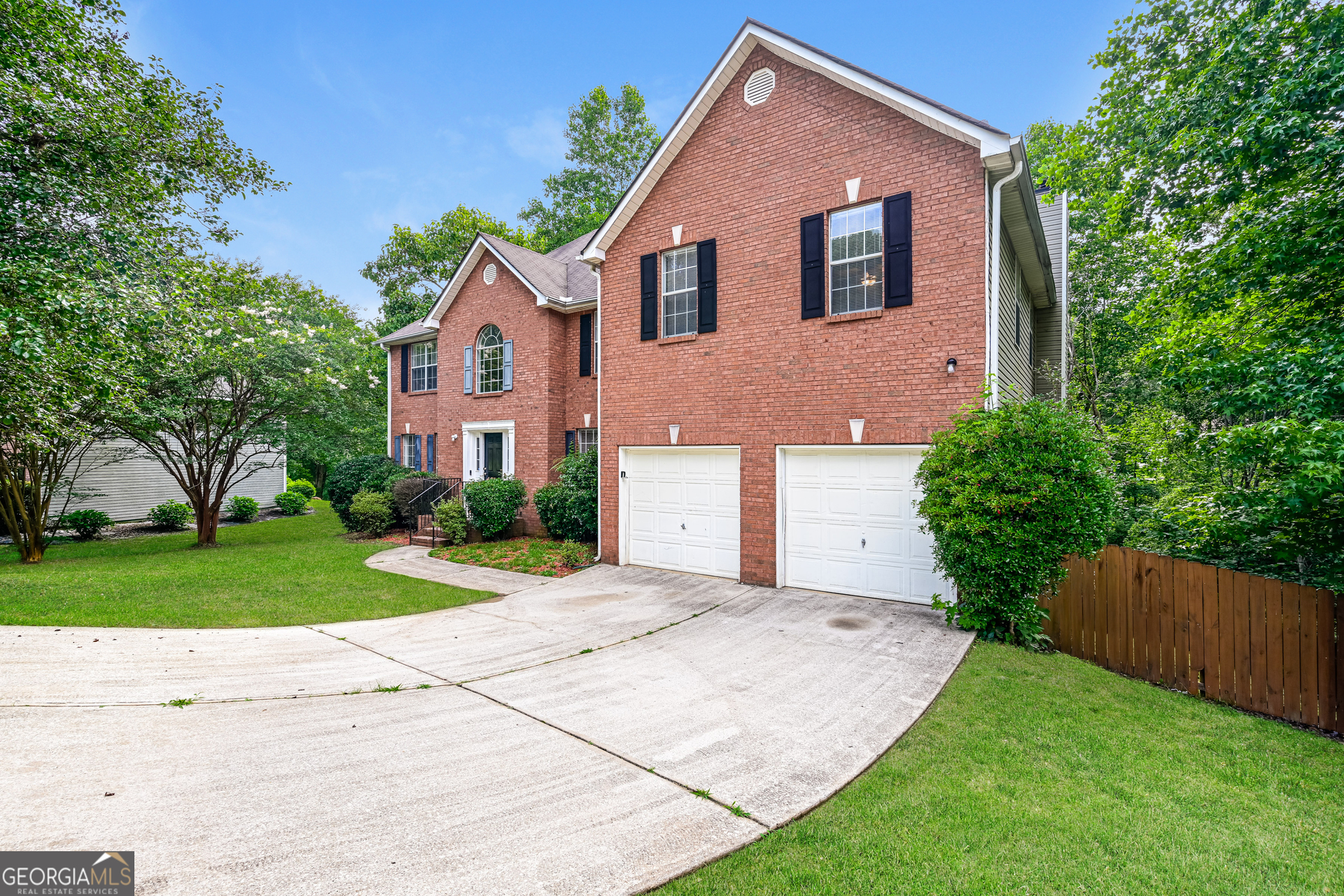 3807 Button Gate Court Lithonia, GA 30038 - Photo 2 of 23