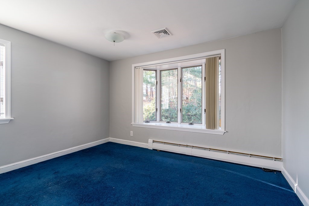 13 Tremlett Road Billerica, MA 01821 - Photo 16 of 26