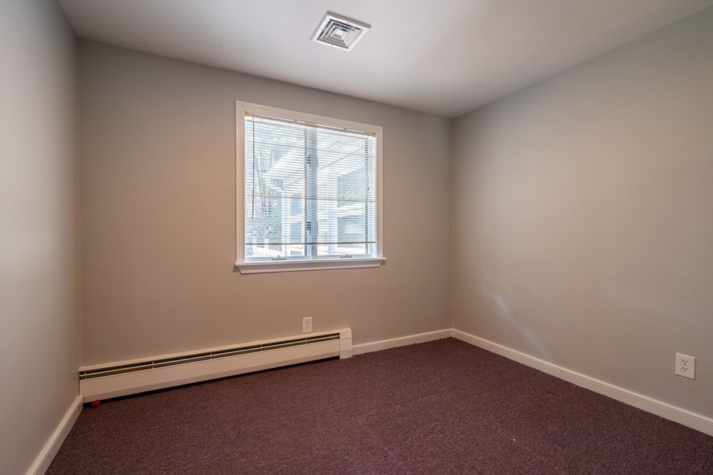 13 Tremlett Road Billerica, MA 01821 - Photo 17 of 26