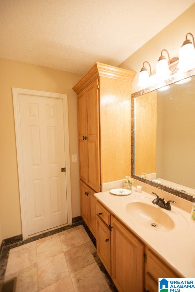678 Sunset Road Pell City, AL 35128 - Photo 13 of 37